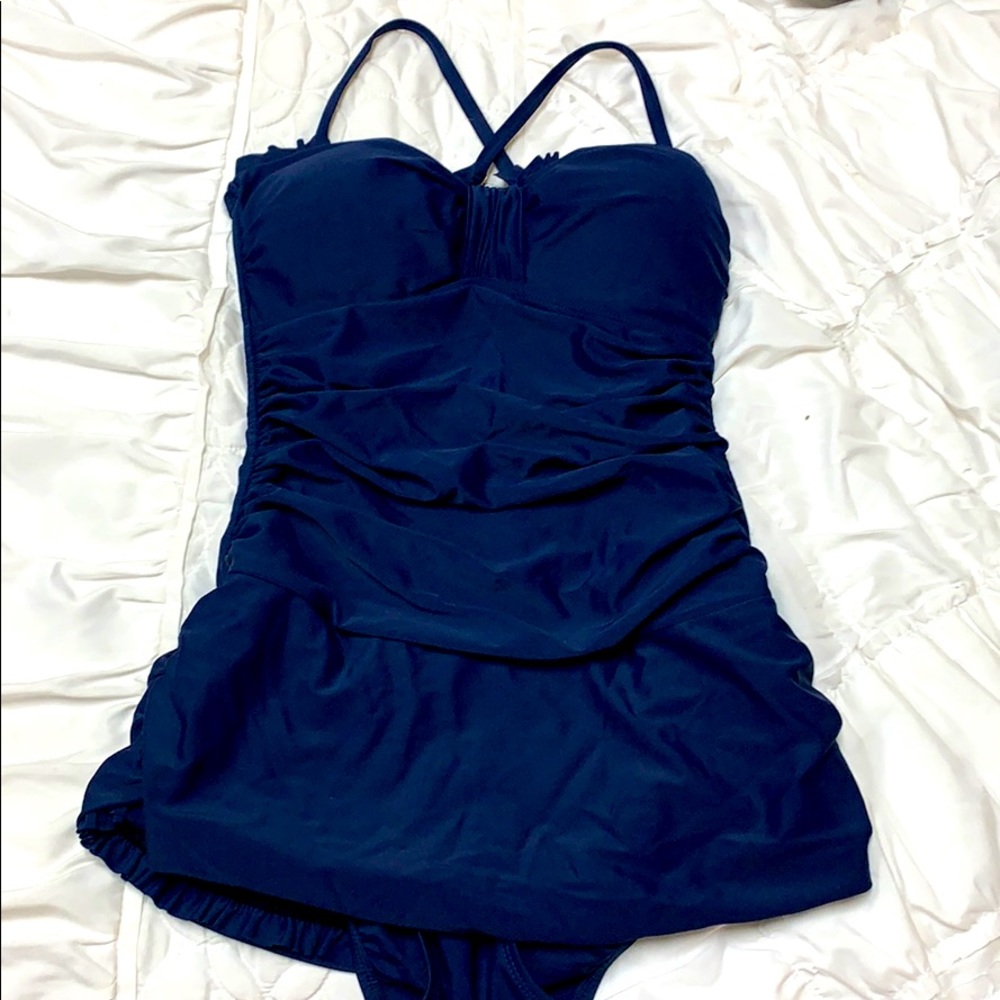 One piece swim suit